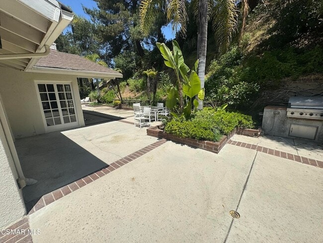 Building Photo - 3474 Loadstone Dr
