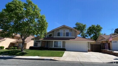 Building Photo - Beautiful Rancho Vista Home with Bonus Room