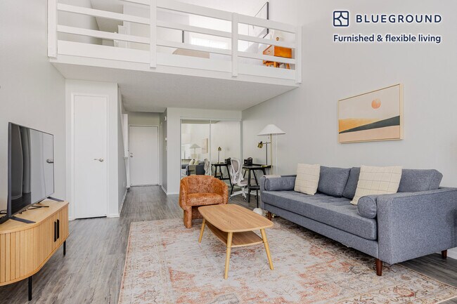 Building Photo - 641 Gayley Ave