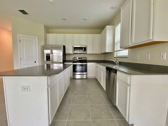 Building Photo - Awesome New House for Rent