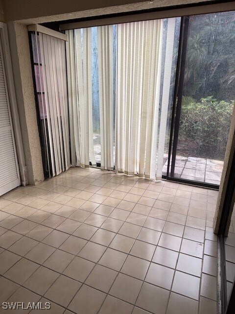 Building Photo - 2093 Pine Isle Ln