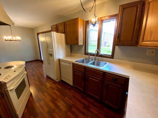 Building Photo - 117 Juniper Dr