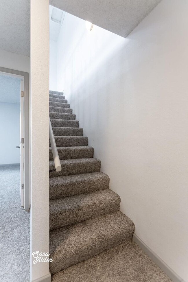 Building Photo - 847/849 3rd St.