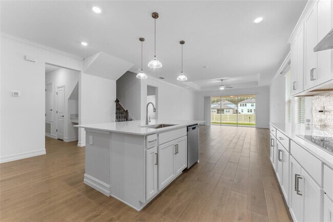Building Photo - 18255 Serene Lk Lp