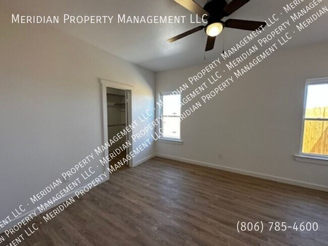 Building Photo - 5802 Urbana Pl