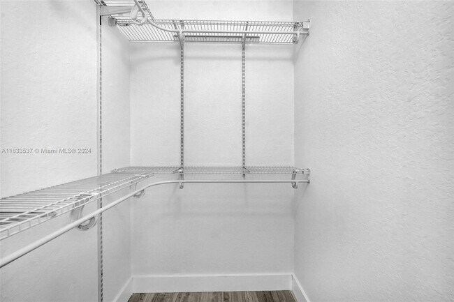 Building Photo - 11430 NW 82nd Terrace