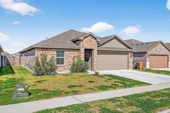 Building Photo - 7230 Tristan Dr