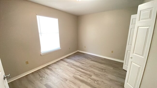 Building Photo - 30 1/2 Street- 4414