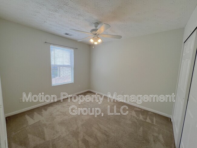 Building Photo - 158 Ellis Drive