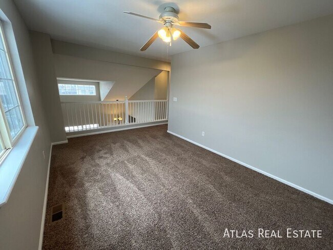 Building Photo - 6423 Elsinore Dr