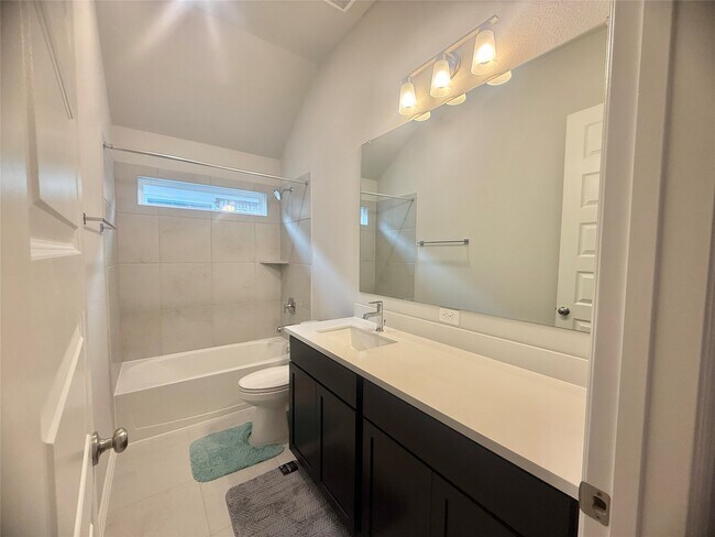 Building Photo - 6123 Severson Lake Ct