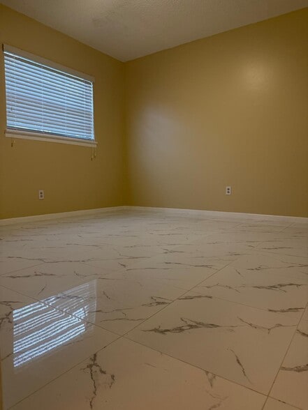 Building Photo - 2809 Jefferson Pky