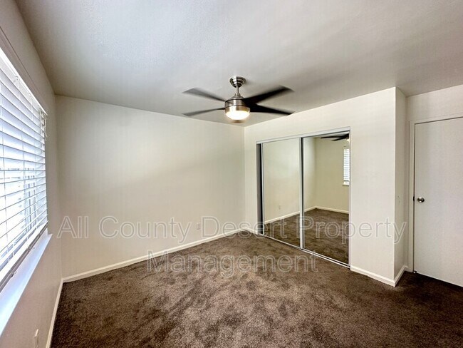 Building Photo - 72714 Willow St