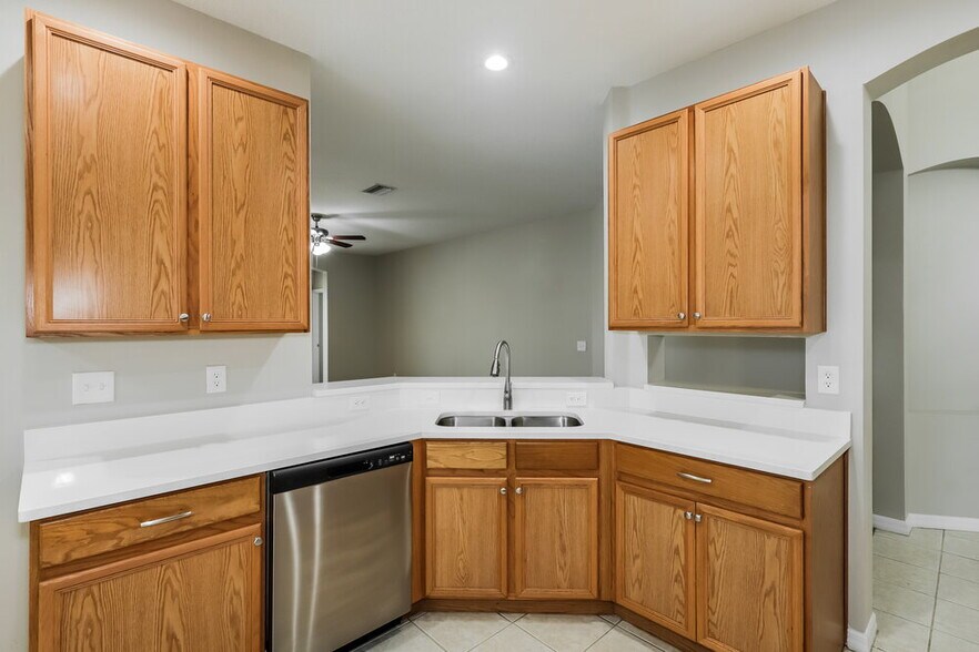 Building Photo - 436 Dunaway Dr