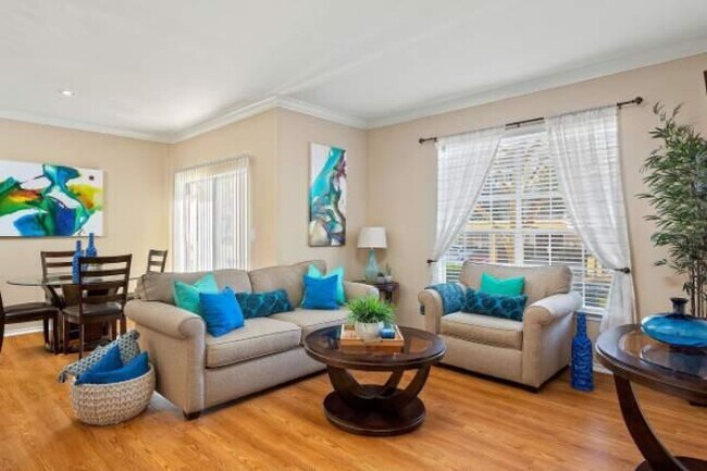 Building Photo - 1 bedroom in San Antonio TX 78230