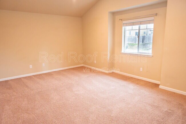 Building Photo - 4014 203rd St Ct E