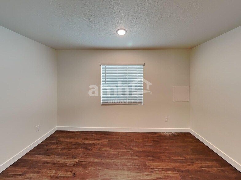 Building Photo - 8972 Will Royal Ln