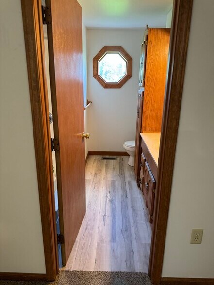 Guest Bathroom - 7255 Gomer Rd