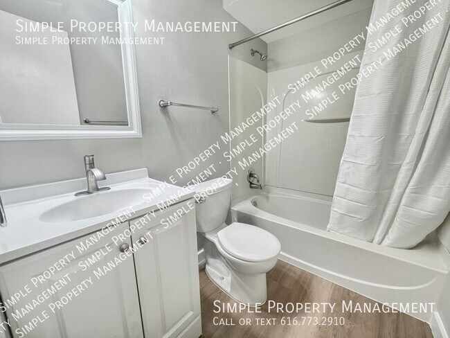 Building Photo - 1888 30th St SW