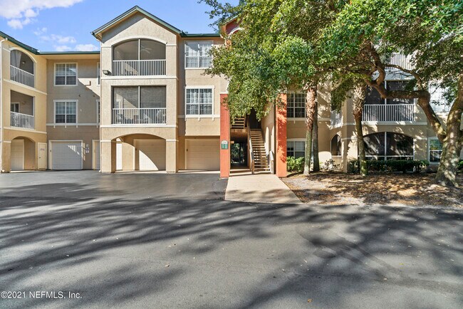 Building Photo - 230 Colima Ct