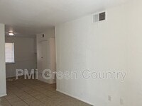 Building Photo - 1412 S 73rd E Ave