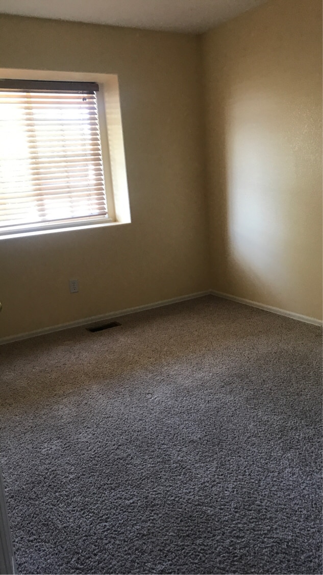 Building Photo - 3026 45th Ave