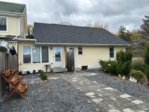 Building Photo - 430 NY-32