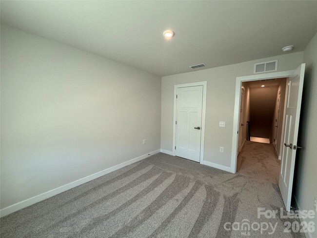 Building Photo - 158 Jameson Pk Dr