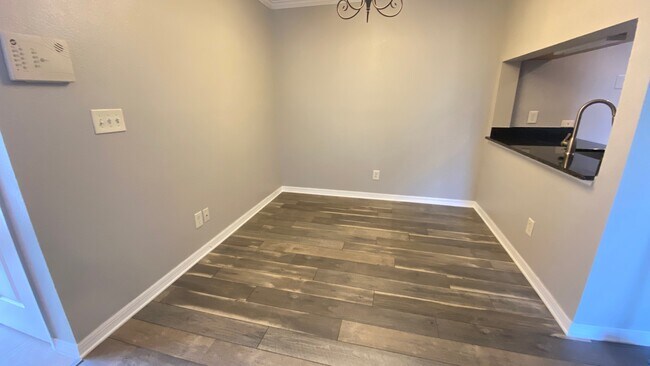 Building Photo - 3311 Haviland Ct