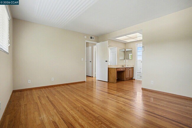 Building Photo - 87 Gaywood Pl