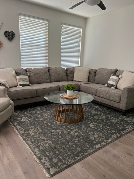 Building Photo - 23 Quinn Way