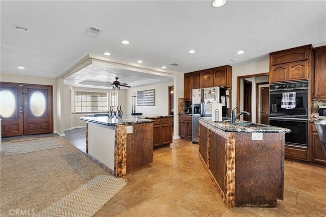 Building Photo - 25733 Roundup Way