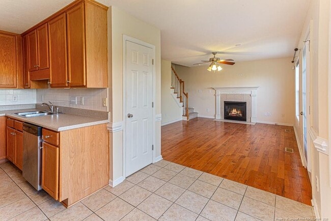 Building Photo - 1901 Ellie Ave