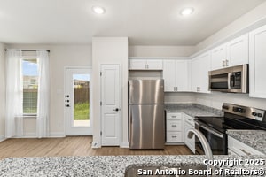 Building Photo - 7615 Gramercy Wy