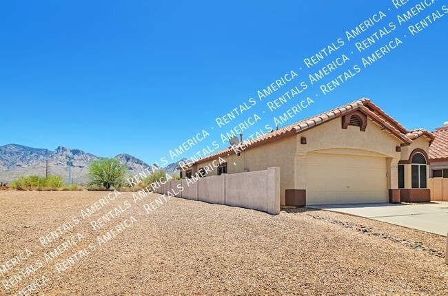 Primary Photo - 12118 N Jarren Canyon Way