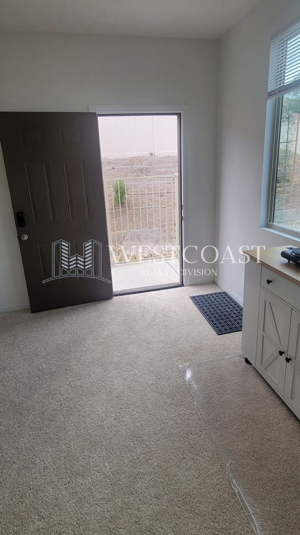 Building Photo - 25134 Sand Wedge Dr