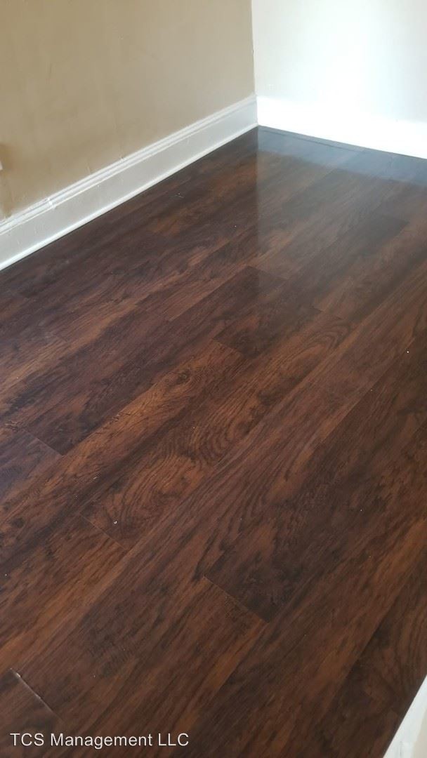 Building Photo - 3 br, 1.5 bath House - 1948 E Monmouth Street