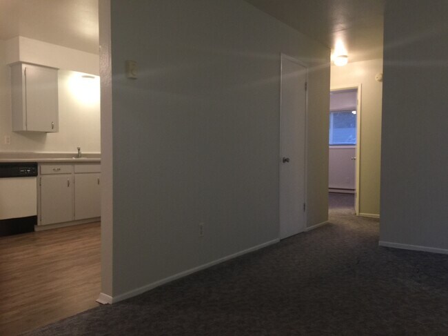 Building Photo - 1235 Broadway St SW