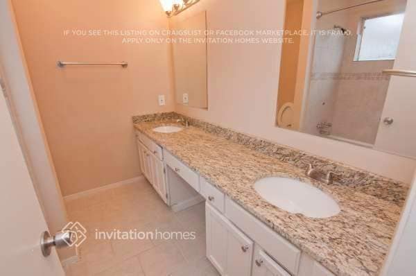 Building Photo - 7319 Echo Pines Dr