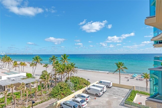 Building Photo - 2501 S Ocean Dr