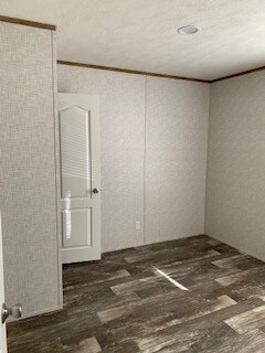 Building Photo - 5820 Arrowhead Dr