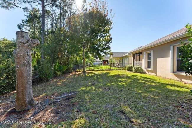 Building Photo - 1517 Attilburgh Blvd