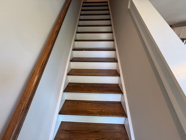 Building Photo - Beauitiful Home in the heart of Ballantyne!!