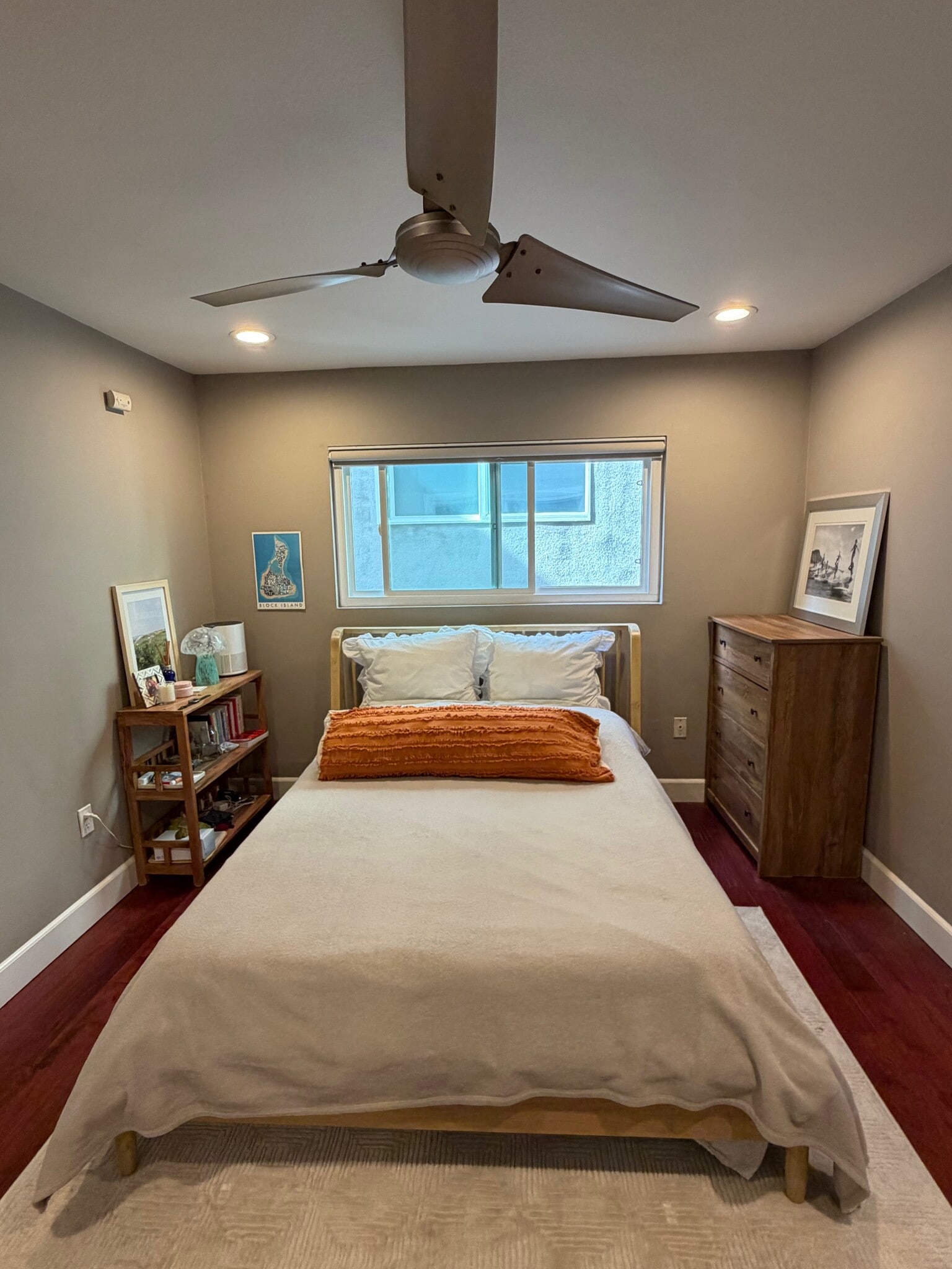 Building Photo - 209 38th Pl