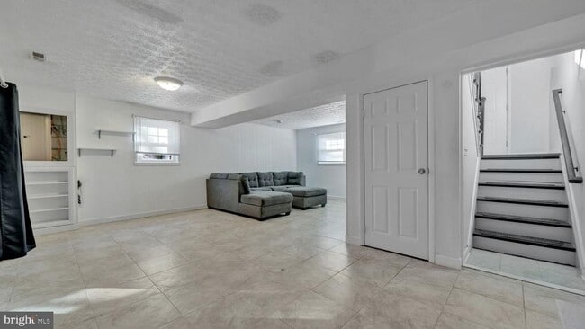 Building Photo - 1312 Magnolia Ave