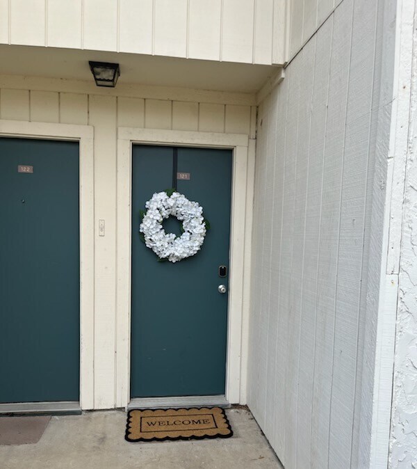 Primary Photo - 250 El Dorado Blvd