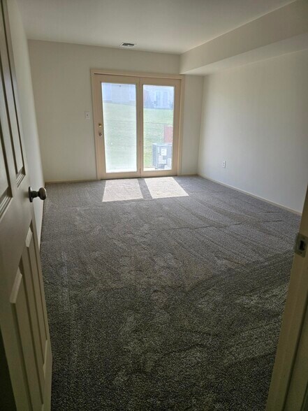 Bedroom - 121 Treetops Dr