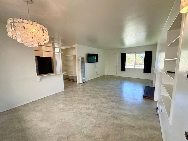 Building Photo - 2565 Wyatt Ln