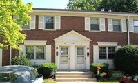 Building Photo - 1784 Kings Ct