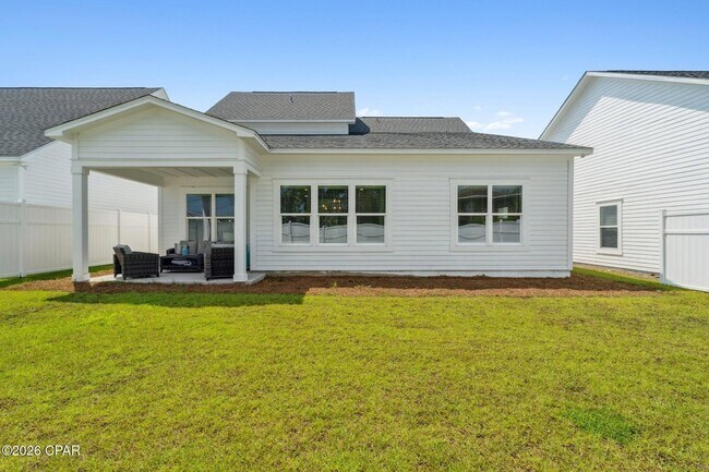 Building Photo - 712 Landing Cir